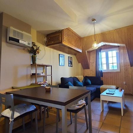 Acogedor Apartamento En Sierra Nevada Con Piscina Acceso Directo A Silla Ngoại thất bức ảnh
