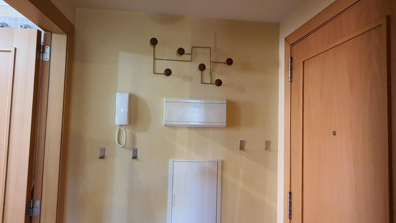 Acogedor Apartamento En Sierra Nevada Con Piscina Acceso Directo A Silla Ngoại thất bức ảnh